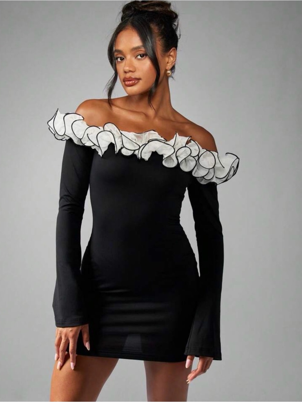 Off the Shoulder Ruffle Dress